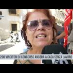 Palermo. La protesta dei vincitori del concorso alla Rap