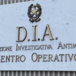 Blitz della Dia di Genova, 6 arresti per armi, droga ed estorsione