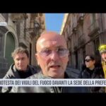 Catania. La protesta dei Vigili del Fuoco davanti la sede della Prefettura